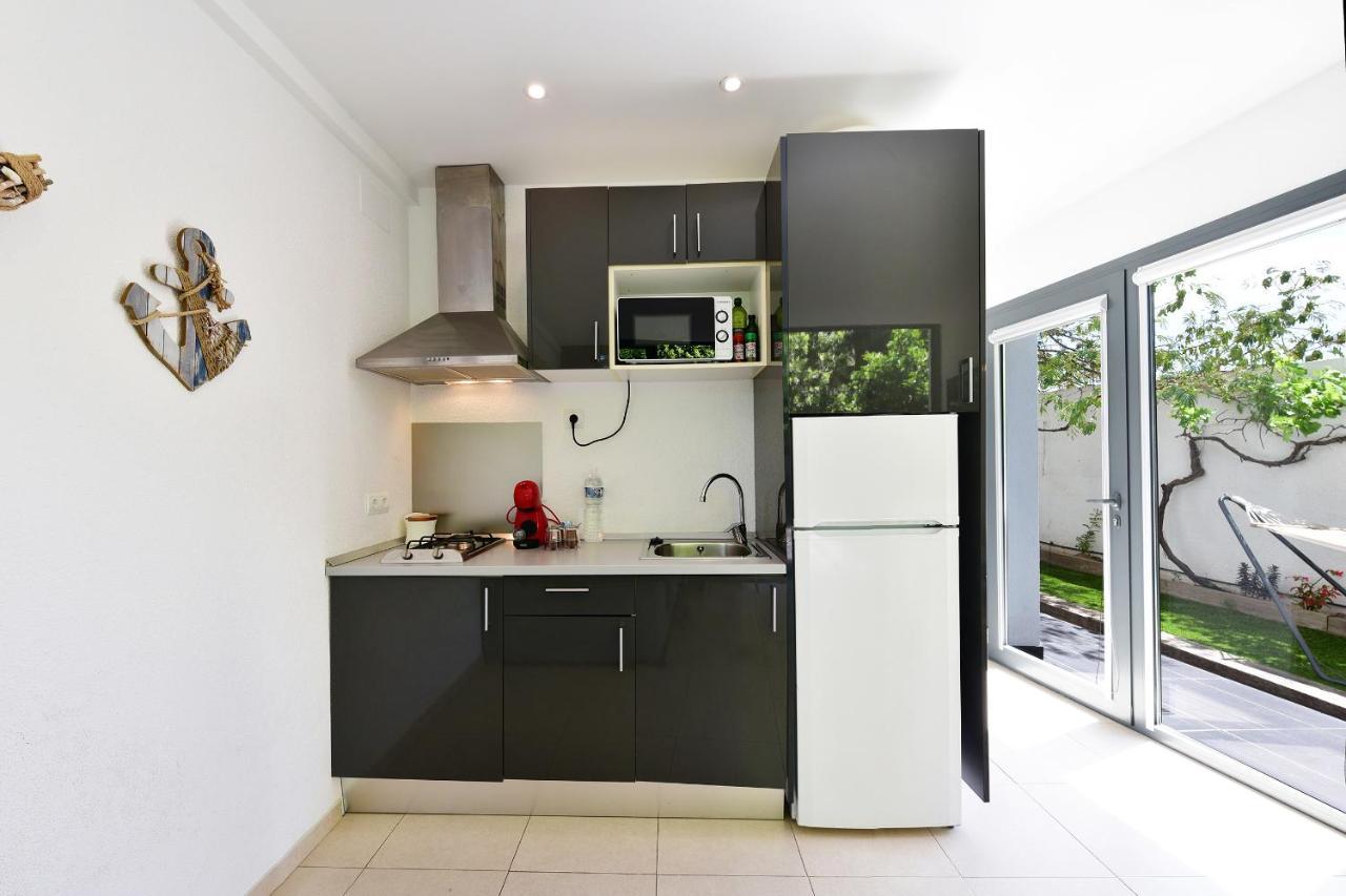 Apartamento Luminoso En El Centro De Cadaques Bagian luar foto