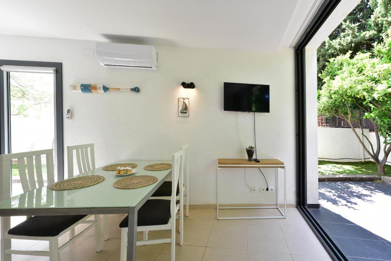 Apartamento Luminoso En El Centro De Cadaques Bagian luar foto